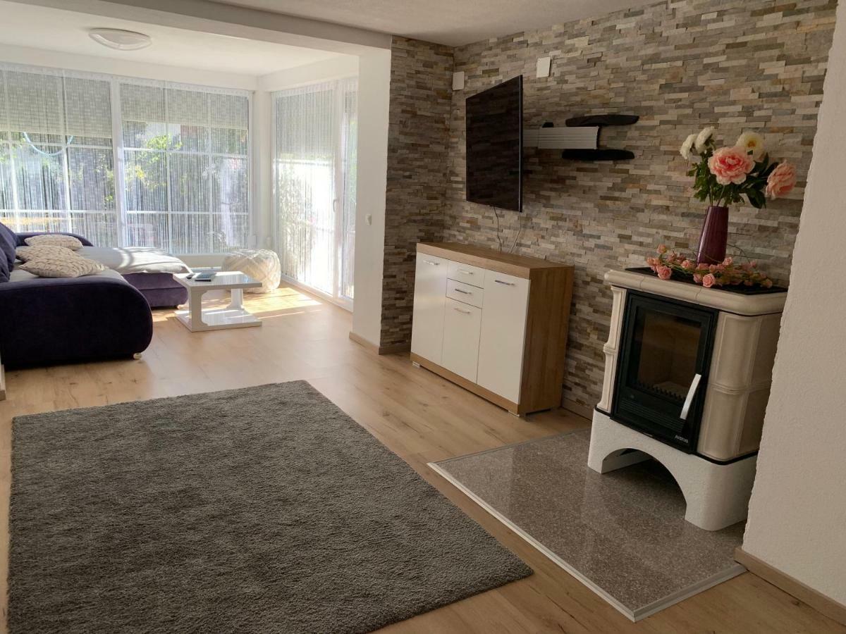 Terrassenwohnung In Estenfeld Bei Wuerzburg Eksteriør bilde